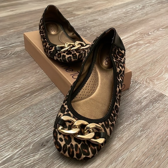 me too Shoes - Me Too Ballet Flat Leopard Print Shoes NWOT in Box